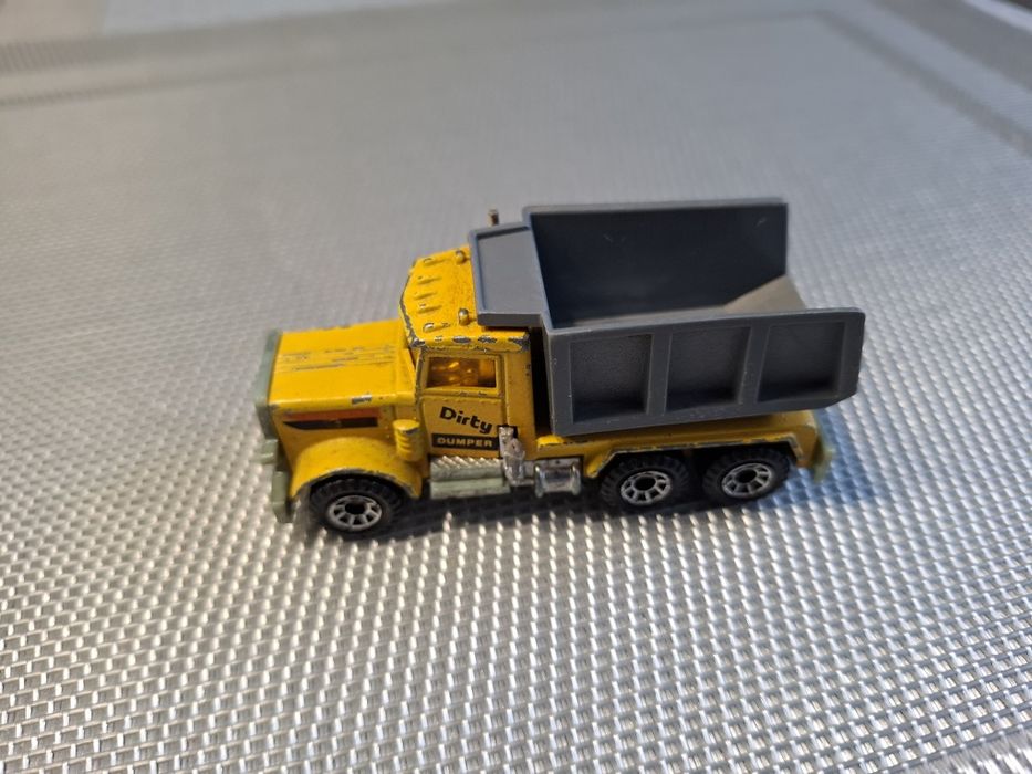 Matchbox Peterbilt model samochodu