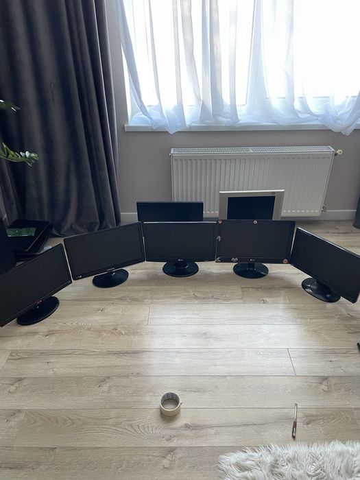 Ноутбуки на запчастини