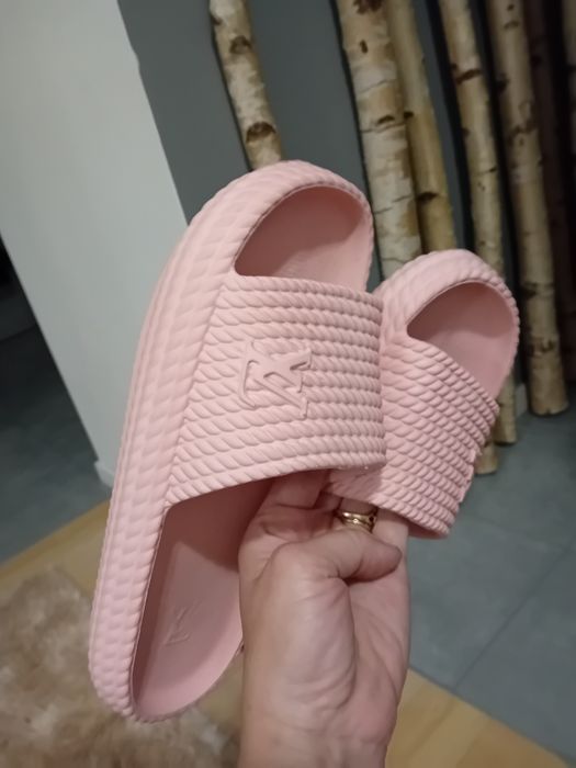 Klapki damskie nowe Louis Vuitton