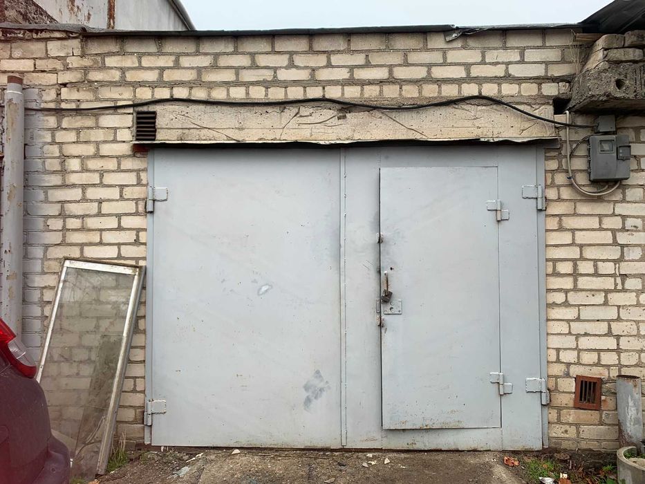 Капитальный 2х-этажный гараж в АГК "Зольный" в Николаеве