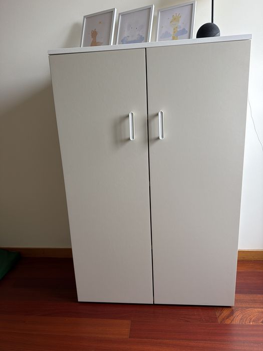 Armario ikea 122 x 80x42