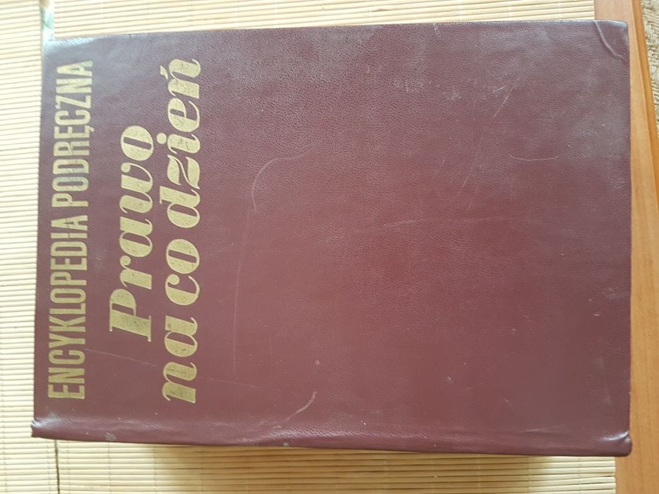 Encyklopedia Podręczna Prawo na co dzień Wiedza Powszechna