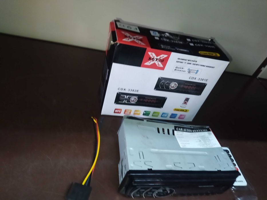 radio samochodowe na czesci niska cena wyprzedaz 1 din radio