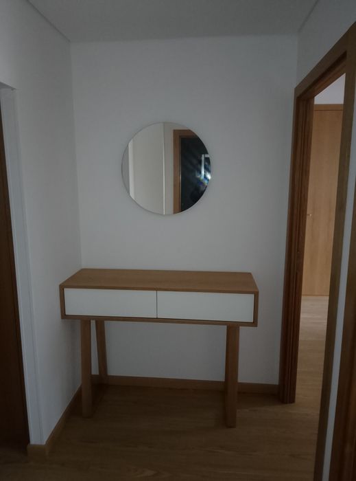 Alugo apartamento T2