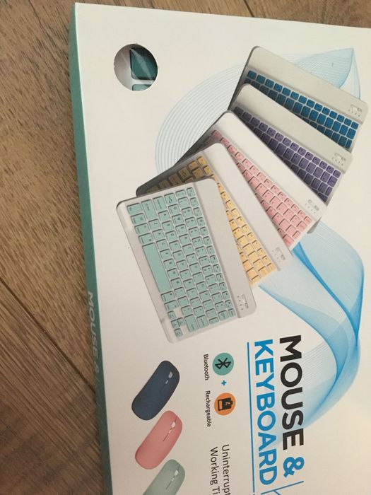 Tablet 8-rdzeniowy 10” 4GB+64GB klawiatura i myszka słuchawki