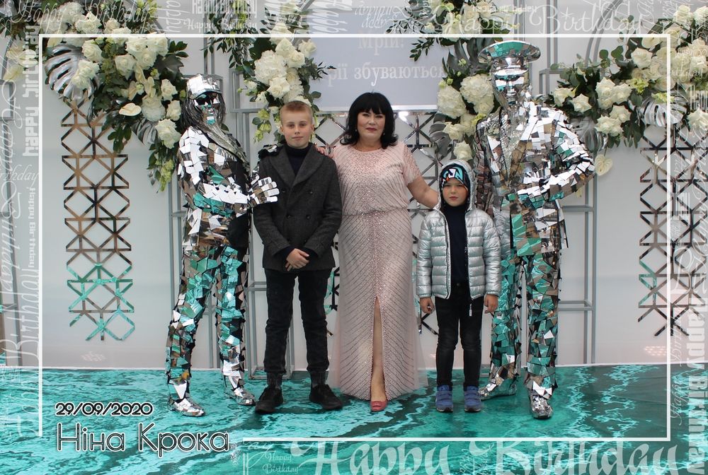 Фотобокс фотобудка instabox миттєві фото оренда  на весілля м.Рівне