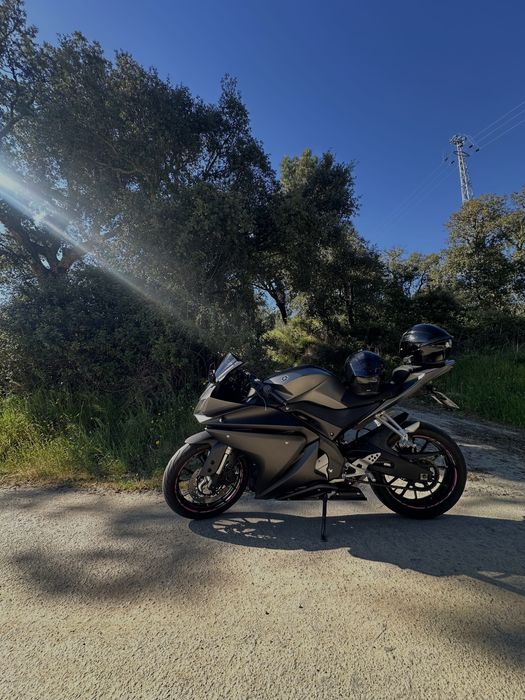Yamaha yzf r125