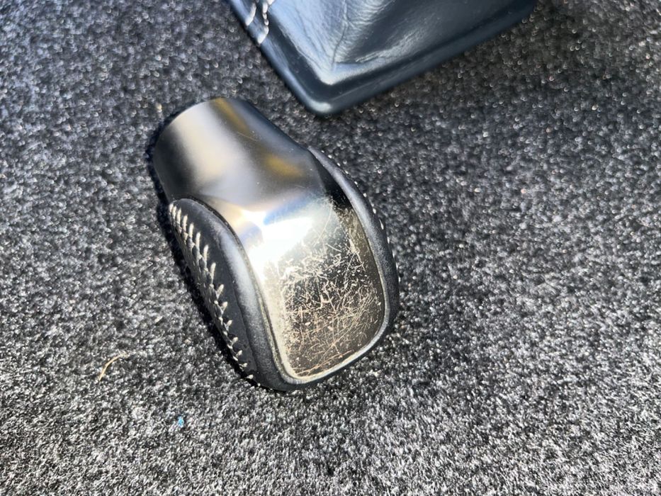 Кожух и ручка кпп Lexus GS лексус разборка тойота toyota