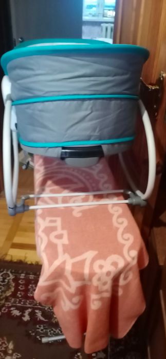 Люлька-качалка для новонароджених