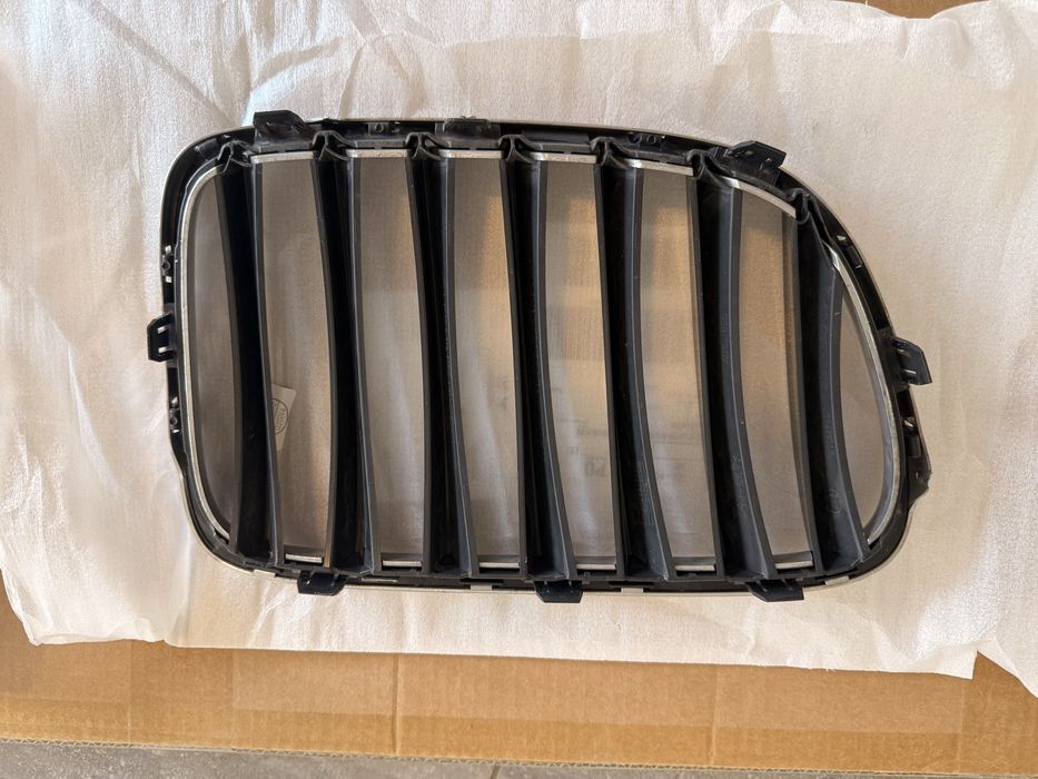 BMW E84 grill, nerki oryginalne