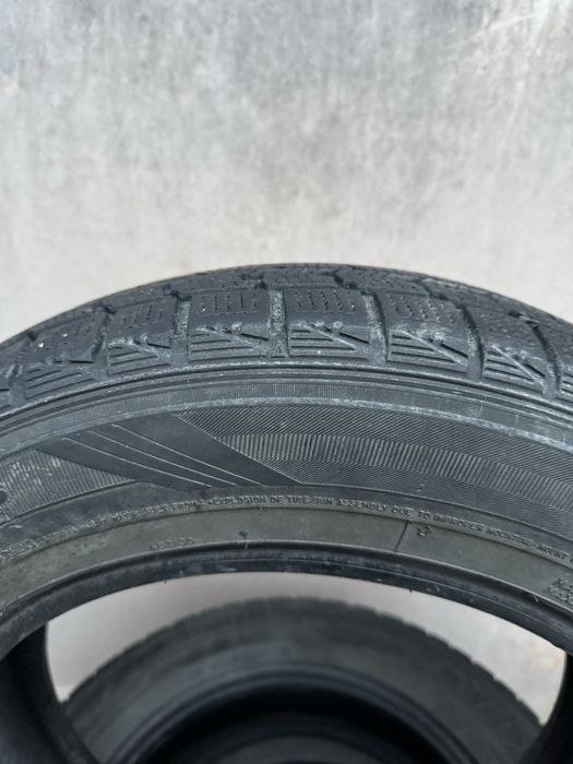 Зимова резина Dunlop, 16R - ціна за комплект