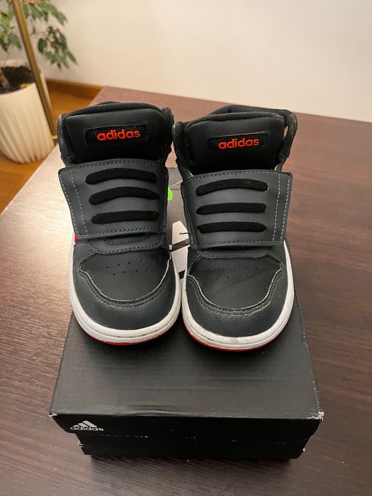 Adidasy buty chłopięce