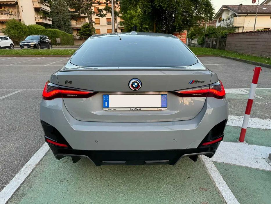 Разборка BMW G26 бампер б/у автозапчастини