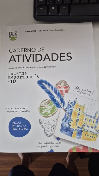 Cadernos actividades Português 10 ano