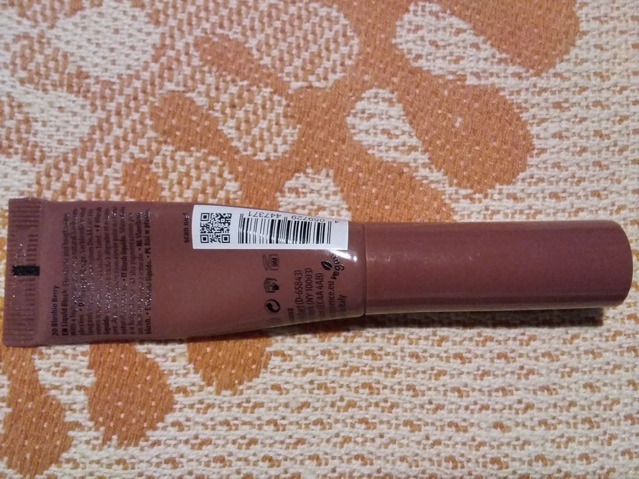 Жидкие румяна для лица