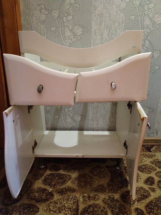 Тумба під умивальник