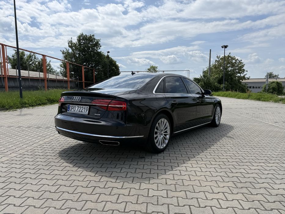 Audi A8 Long 3.0