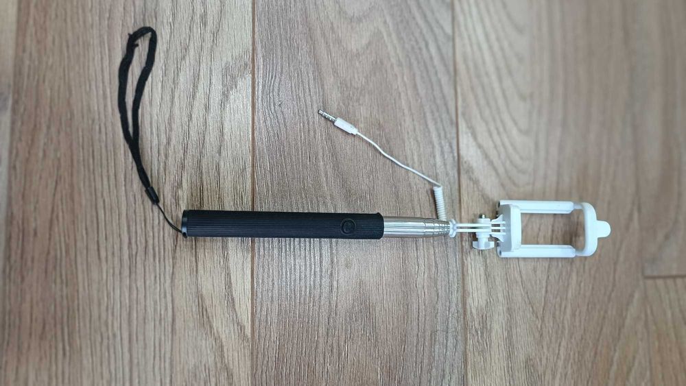 Cabo extensivel para telemoveis ( Tirar fotos / Selfies )