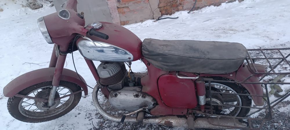 Мотоцикл Ява 360