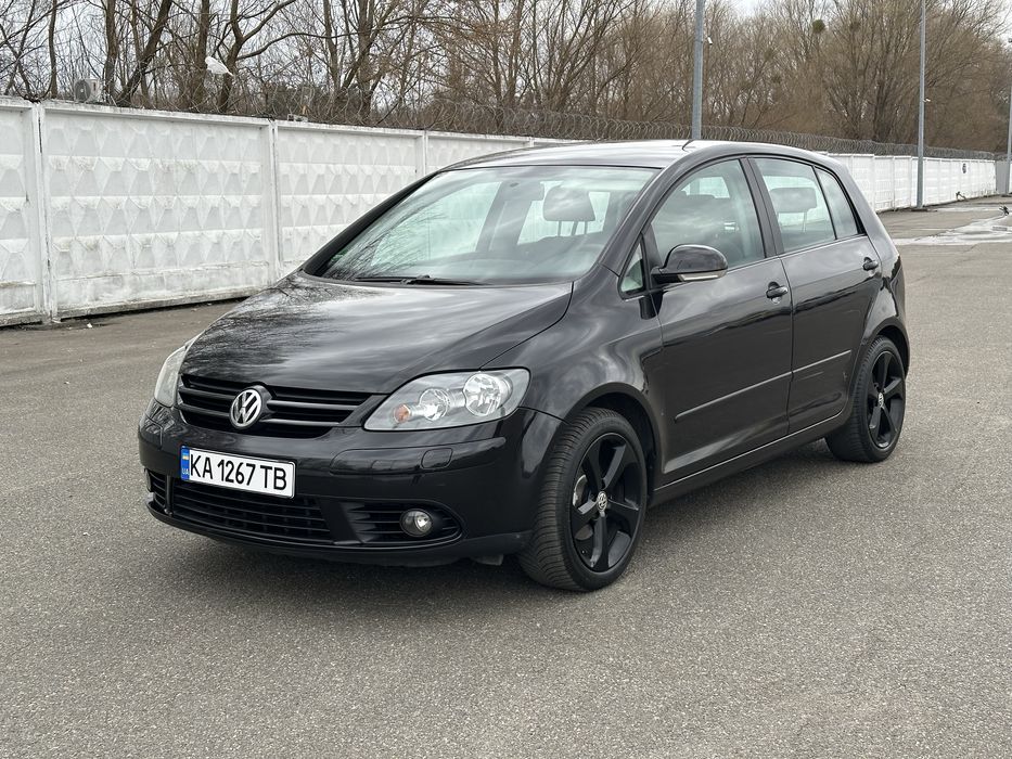 Продам гольф 1.6 mpi