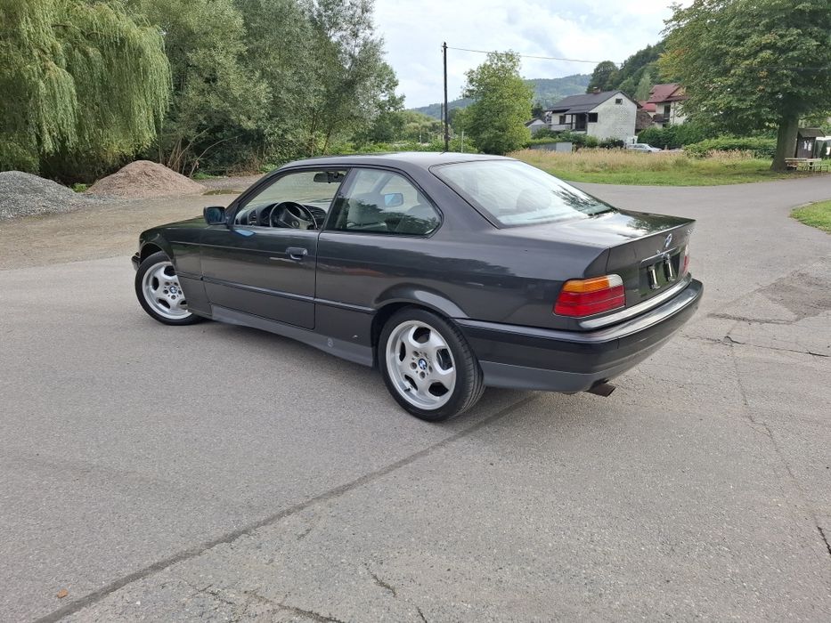 Bmw e36 coupe M50B20