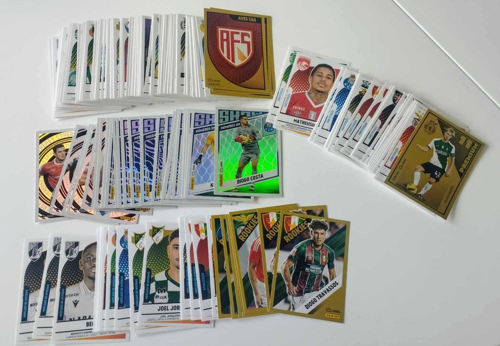 Lote de Cromos Liga Betclic Panini 24/25 (Inclui Mercados de Inverno)
