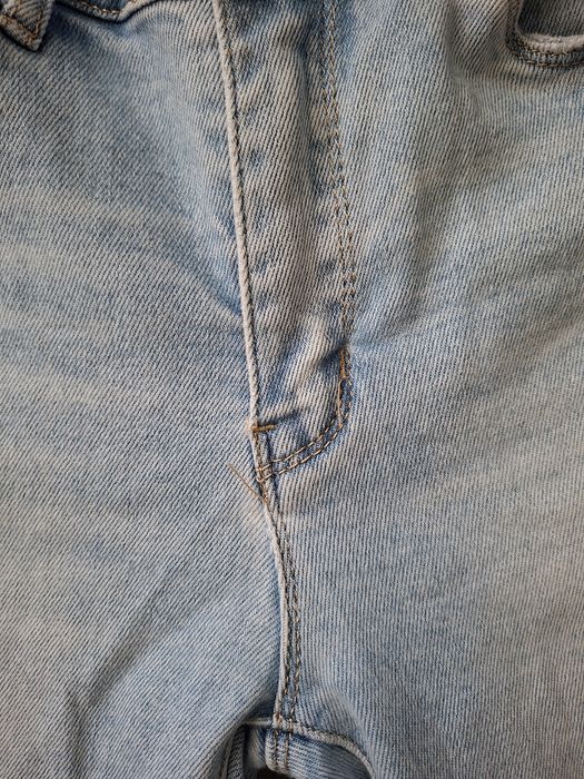 Spodnie jeansowe rurki skinny M. Sara