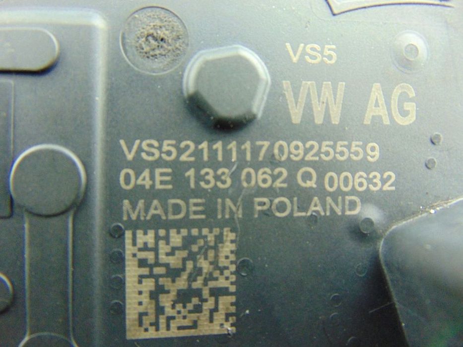 Przepustnica 04E133062Q 1,5TSI A3 8V Golf VIIoryginał