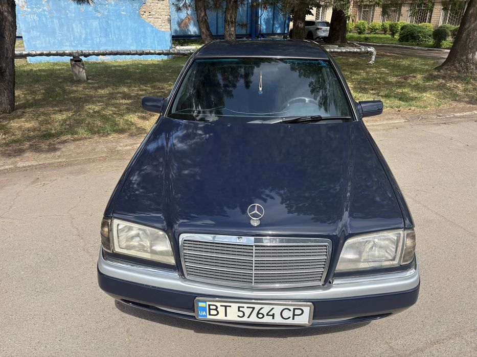 Mercedes- Benz W202