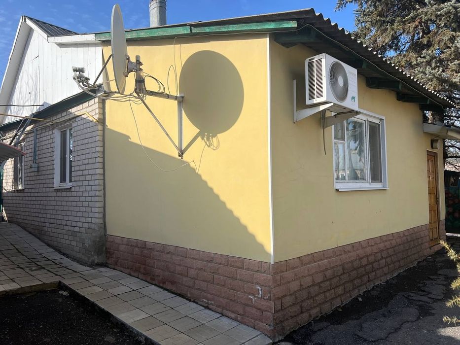 Продам будинок у місті Барвінкове