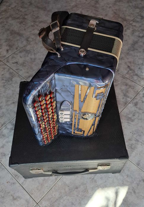 Acordeon Fratelli Crosio de botões azul