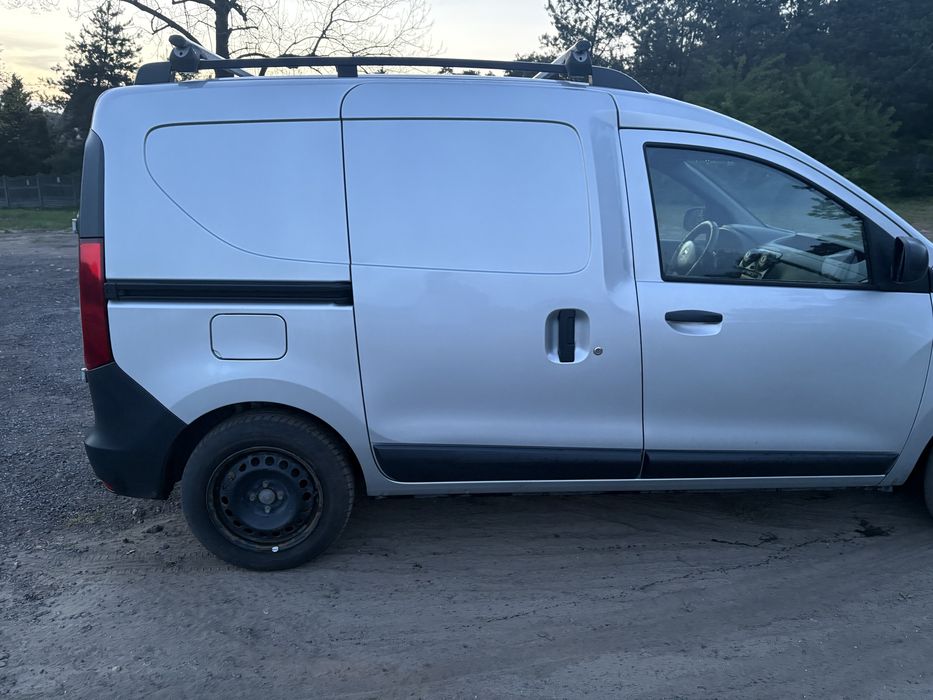 Dacia     dokker.