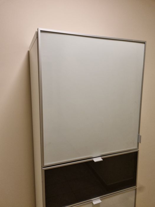 Pojemna szafka IKEA 192 cm wysoka biało czarna szkło