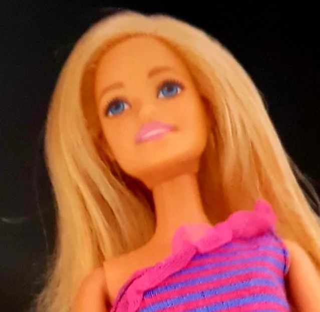 Lalka Barbi firmy Mattel