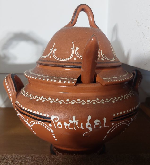 Conjunto de 6 peças de loiças em barro