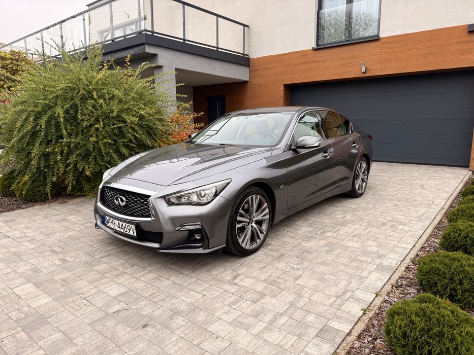 Infiniti Q50