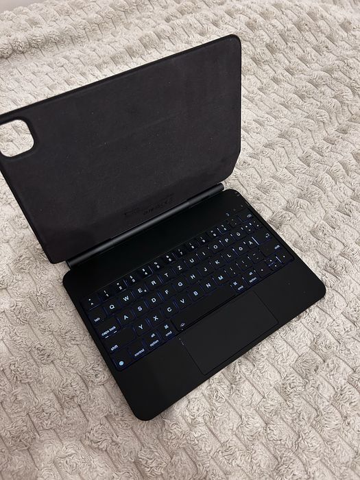 Tecurs Tablet Keyboard KC004 – klawiatura z touchpadem
