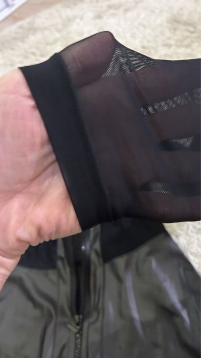 Продам кофточку , размер s