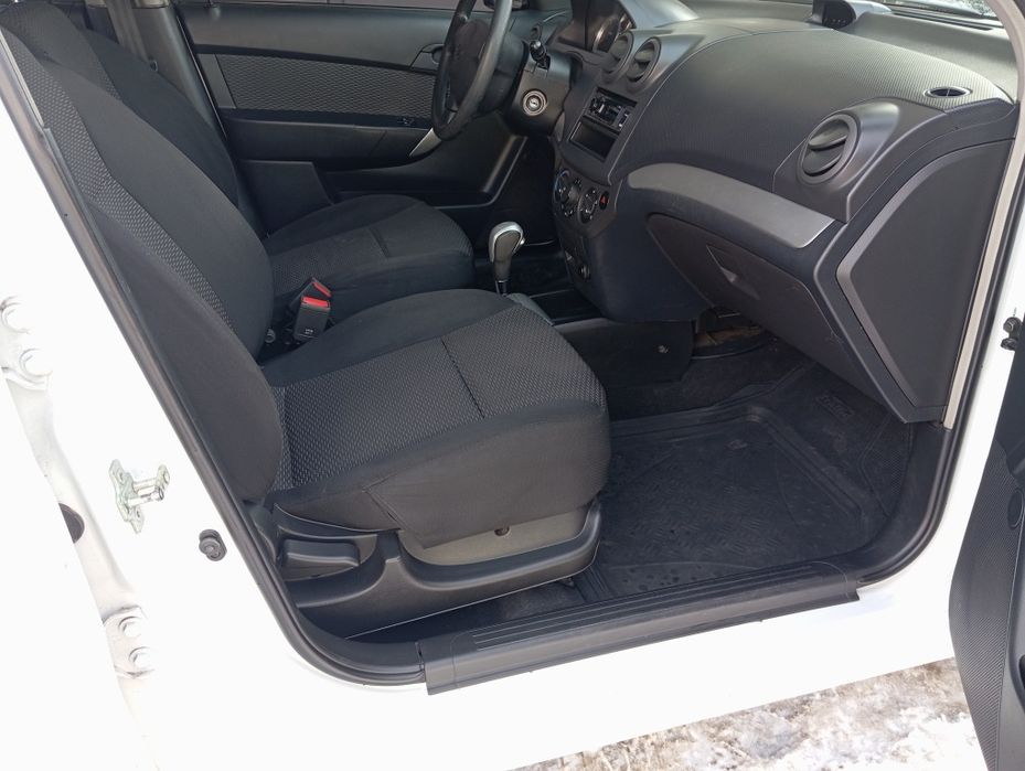 2012г.Автомат 1.4 газ бензин