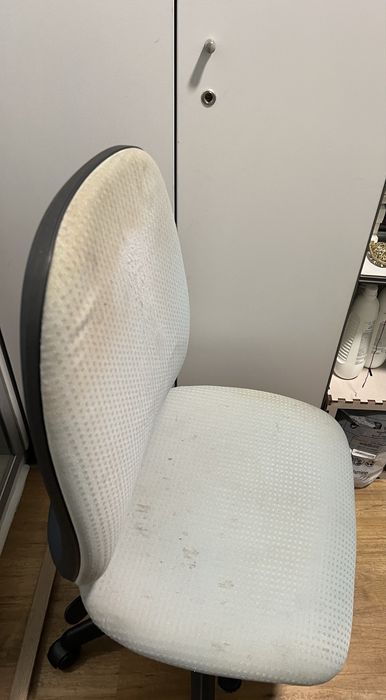 Cadeira super comoda para secretaria