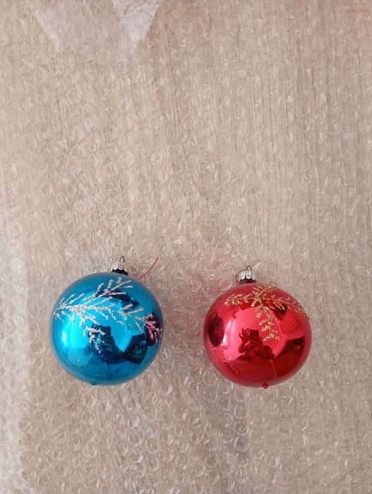 Bombki z okresu PRL 2 sztuki