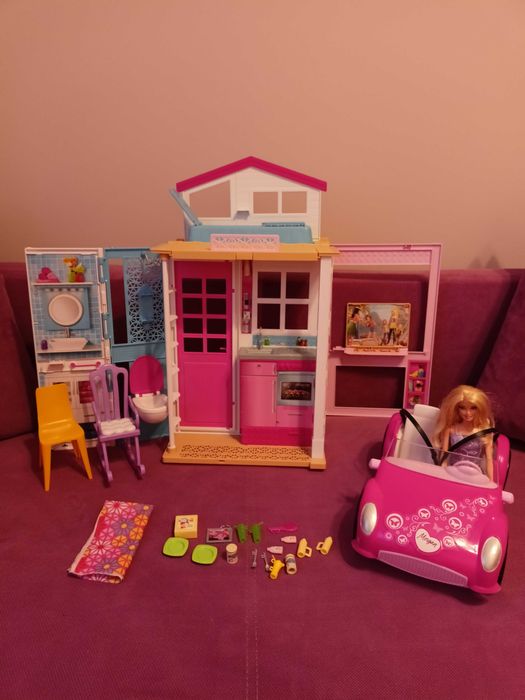 Domek Barbie firmy Mattel+ Lalka barbie Mattel z autem