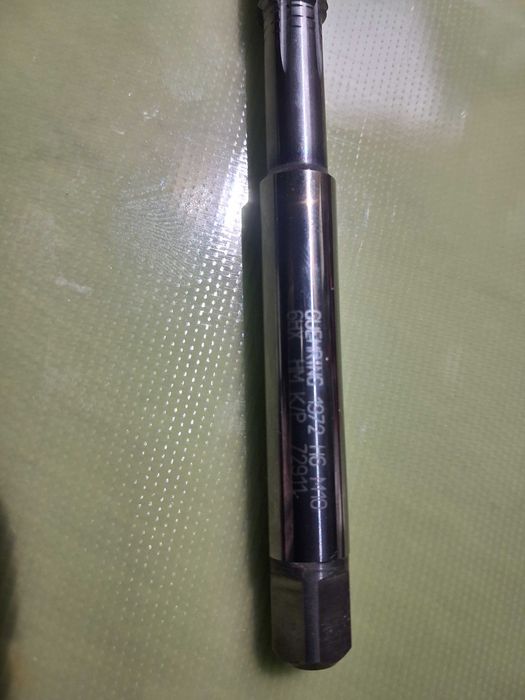 Machos M10 maquinação alto rendimento