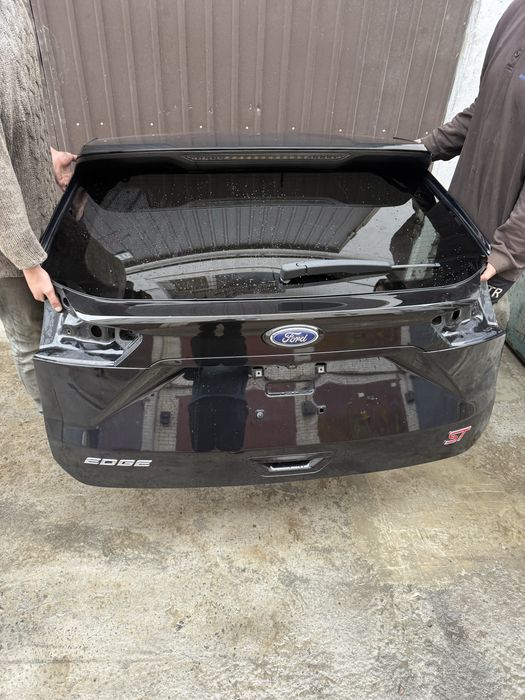 В разборе форд едж ford edge 2.7 ST рест с легким ударом