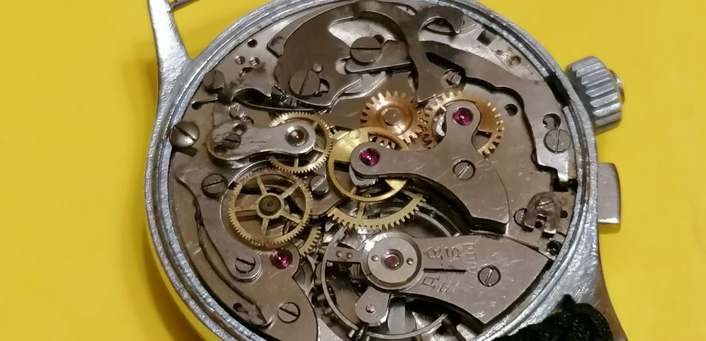 Relógio antigo cronografo Argus anos 40 para restauro