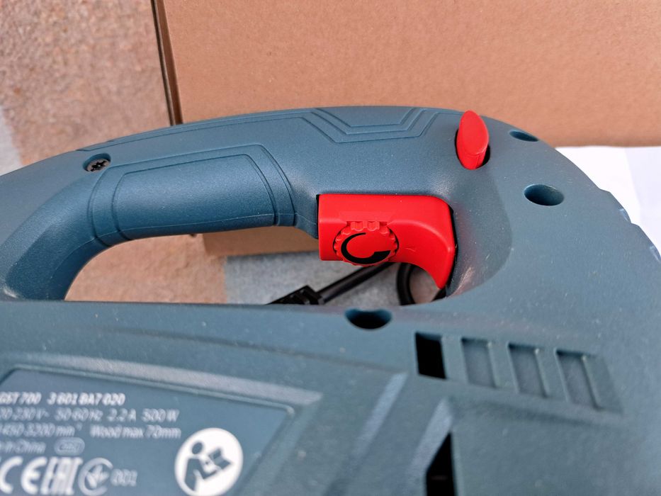 Bosch GST 700 Лобзик