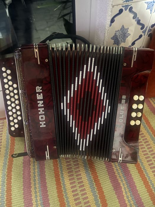 Concertina Hohner em Sol Do Fa