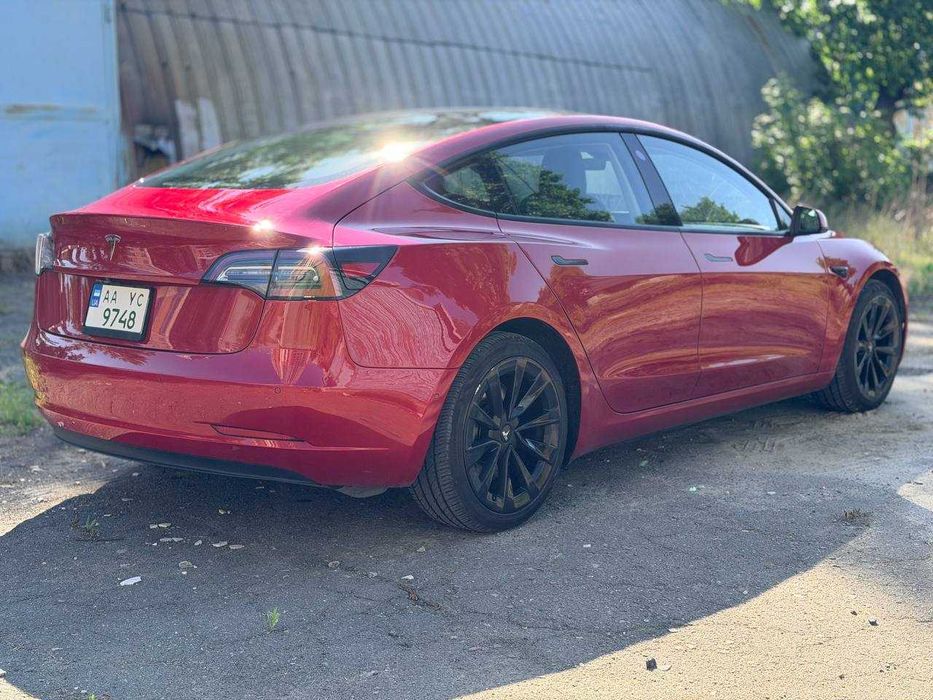 Tesla Model 3 2022
