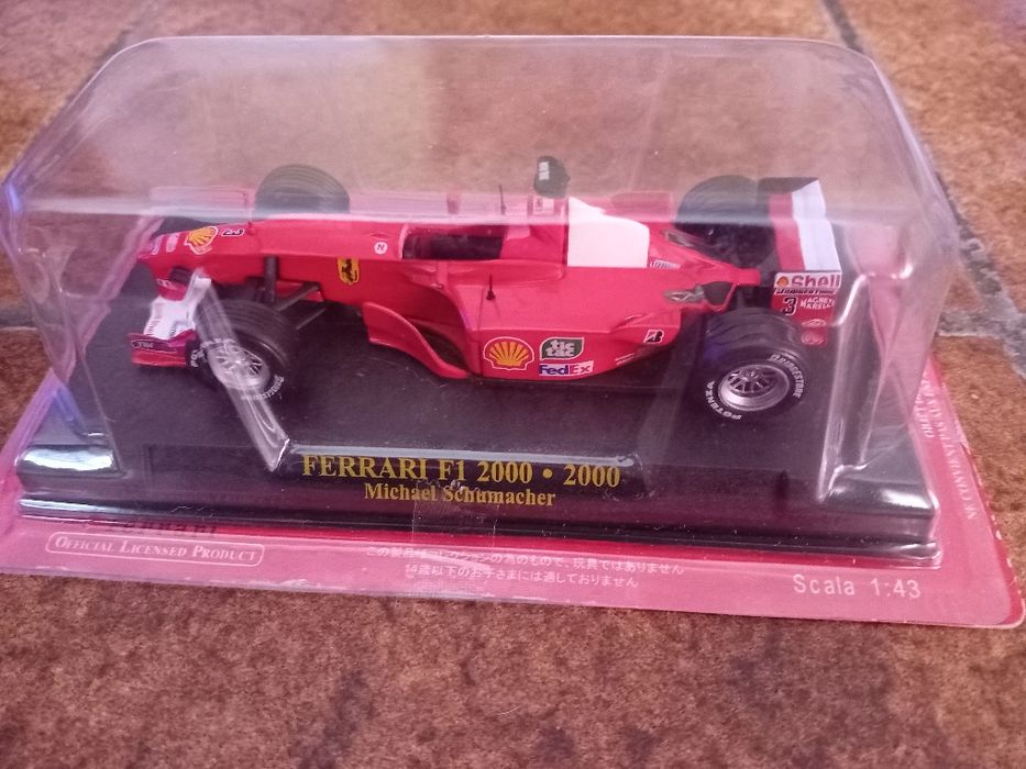 Miniaturas Ferrari, F300 + F1 2000, Michael Schumacher (ver fotos)