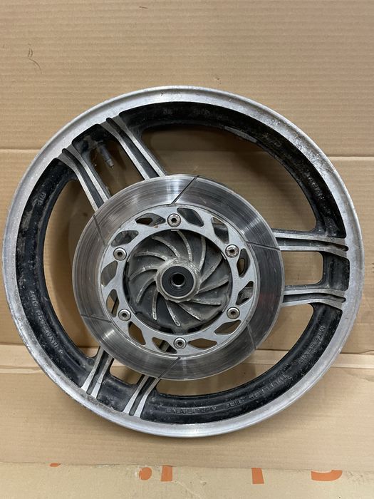 Koło przód przednie felga tarcze honda v45 sabre vf750